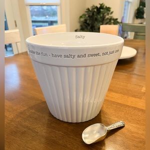 Mud Pie Popcorn Bowl with Scoop